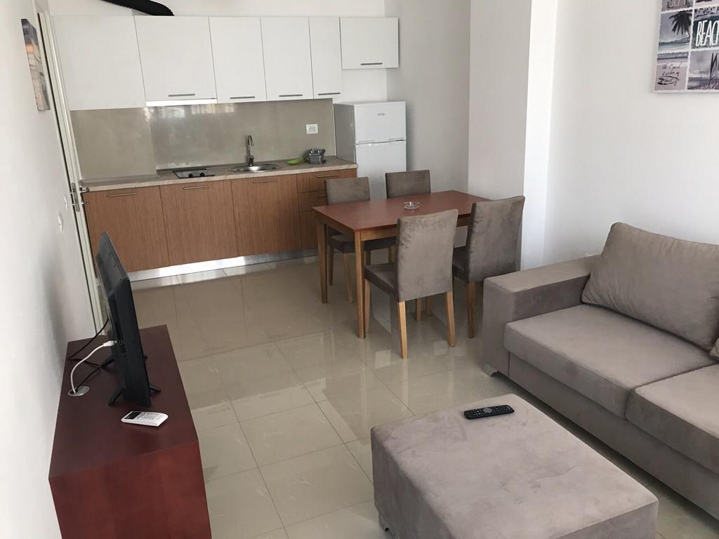 Viktoria'S Apartments Shëngjin Extérieur photo